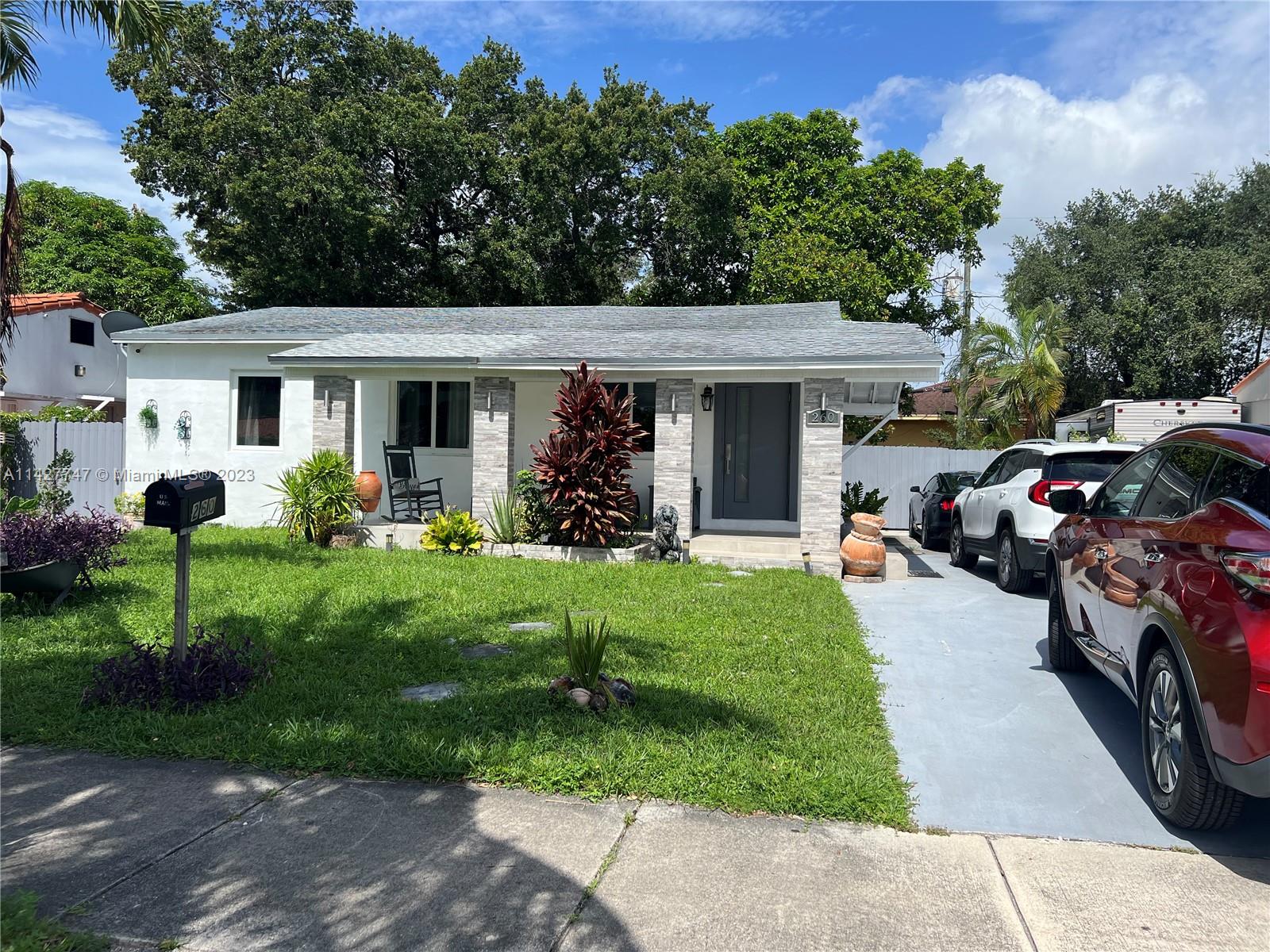Property for Sale at 260 Sw 71st Ave, Miami, Broward County, Florida - Bedrooms: 3 
Bathrooms: 3  - $660,000
