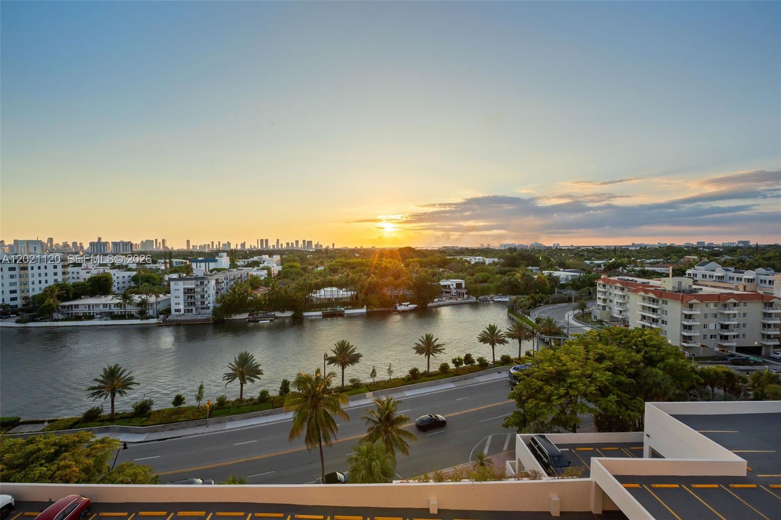 CLUB ATLANTIS CONDO - Residential