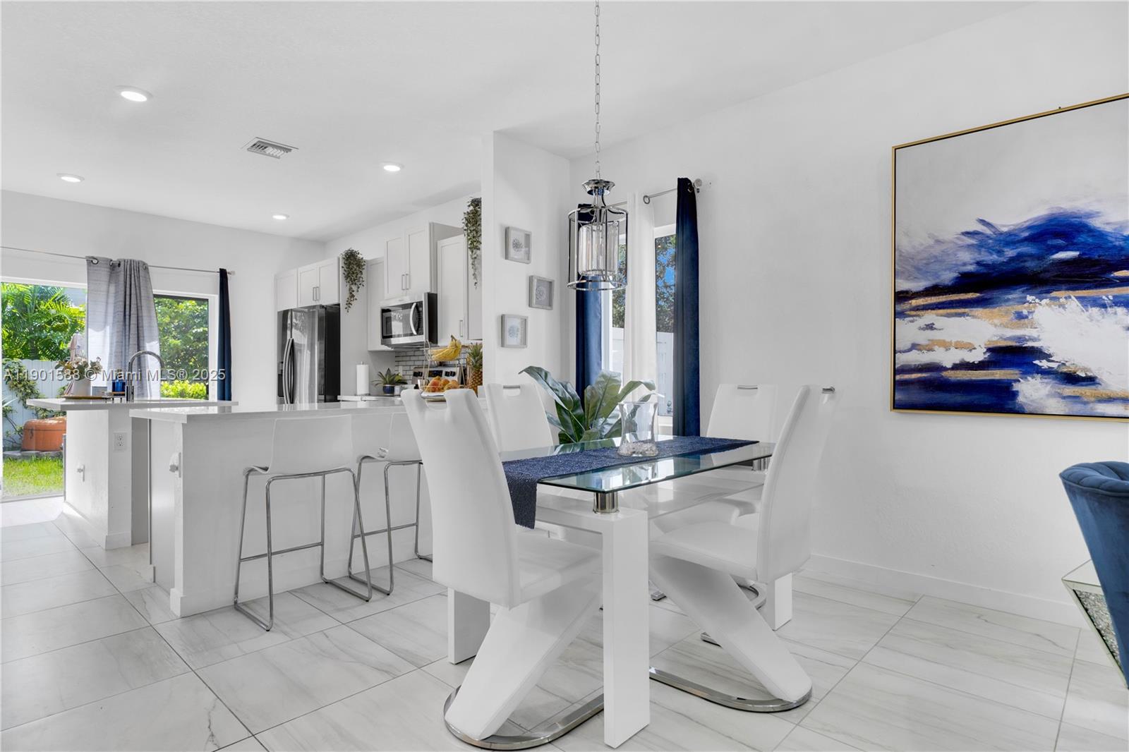 PALMS AT BELLA VISTA - Residential
