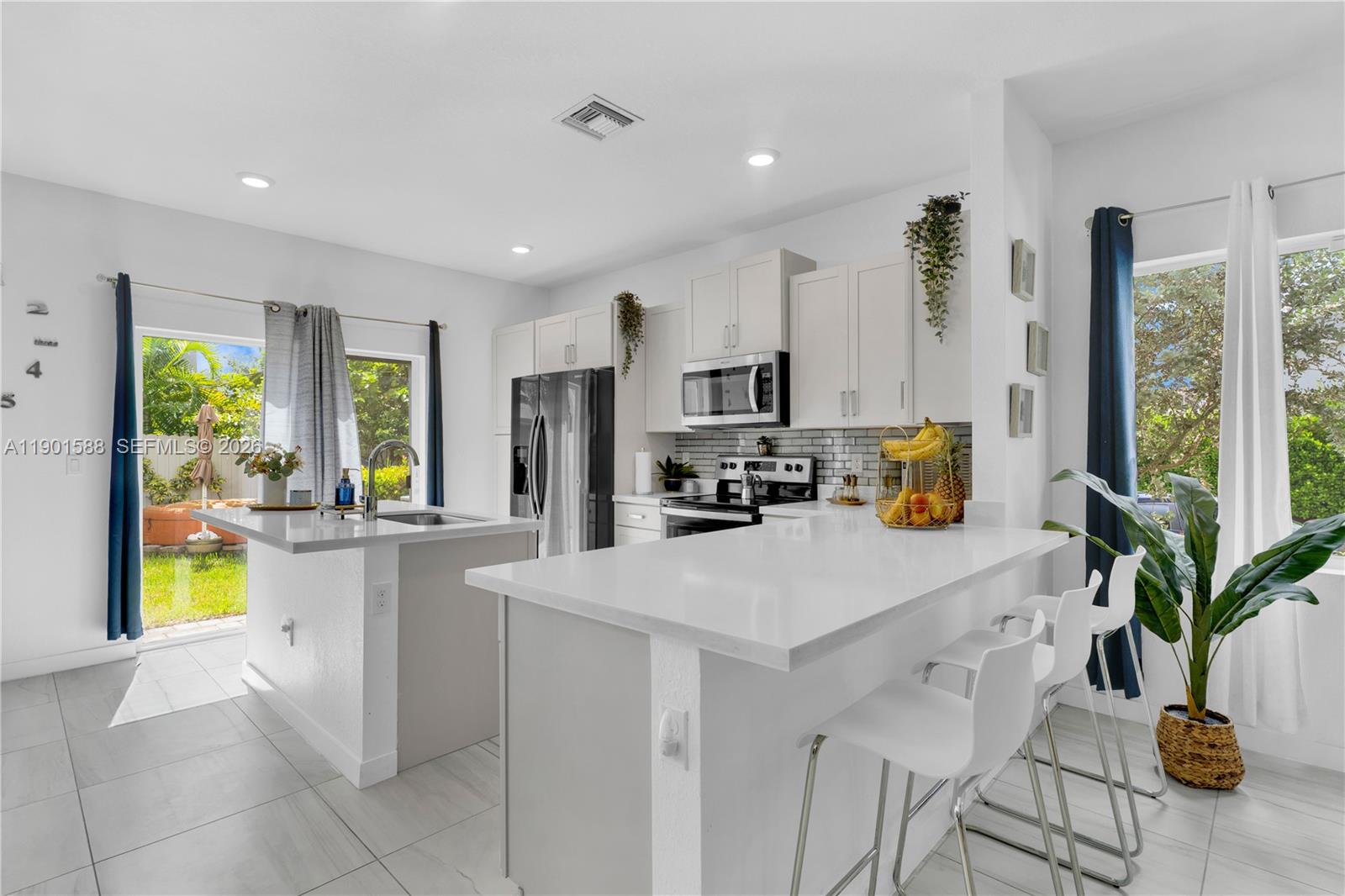 PALMS AT BELLA VISTA - Residential