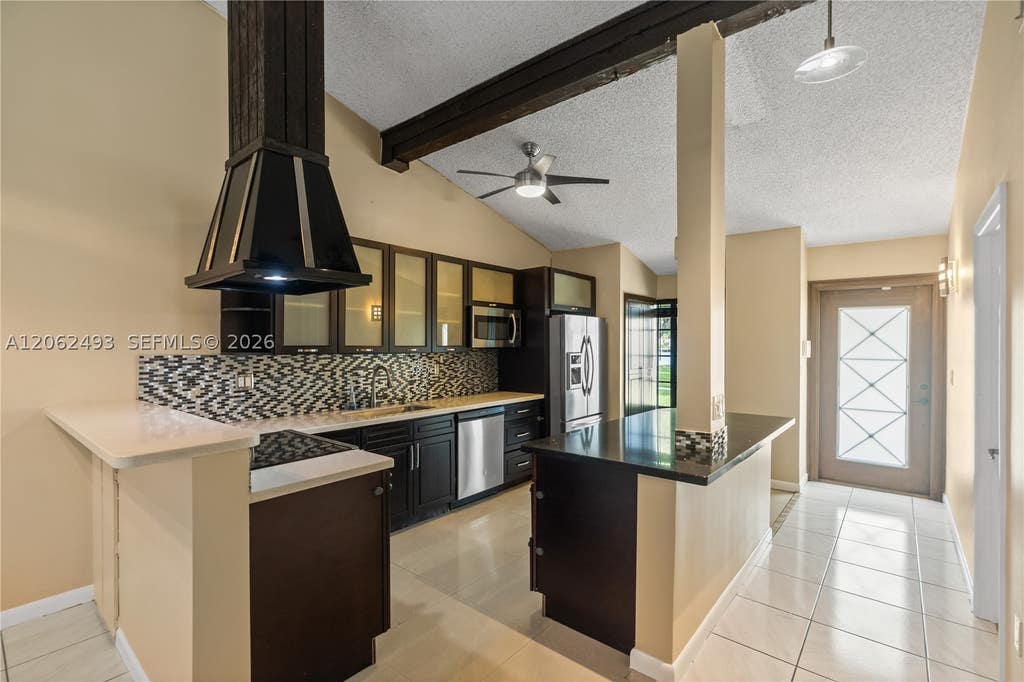 Photo of 10398 Orange Ct #10398, Pembroke Pines, FL 33026 (MLS # A12062493)