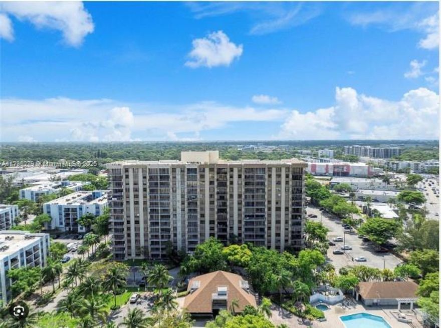The Spacious 2-bedroom, 2-bath Corner unit on the 9th floor has 1260 SqFt with stunning city views from the balcony. Prime location just steps from Biscayne Blvd, Whole Foods, restaurants, shops, and more. Comes with 2 assigned parking spaces. ". Gated community offers great amenities.  Call to schedule a showing.
