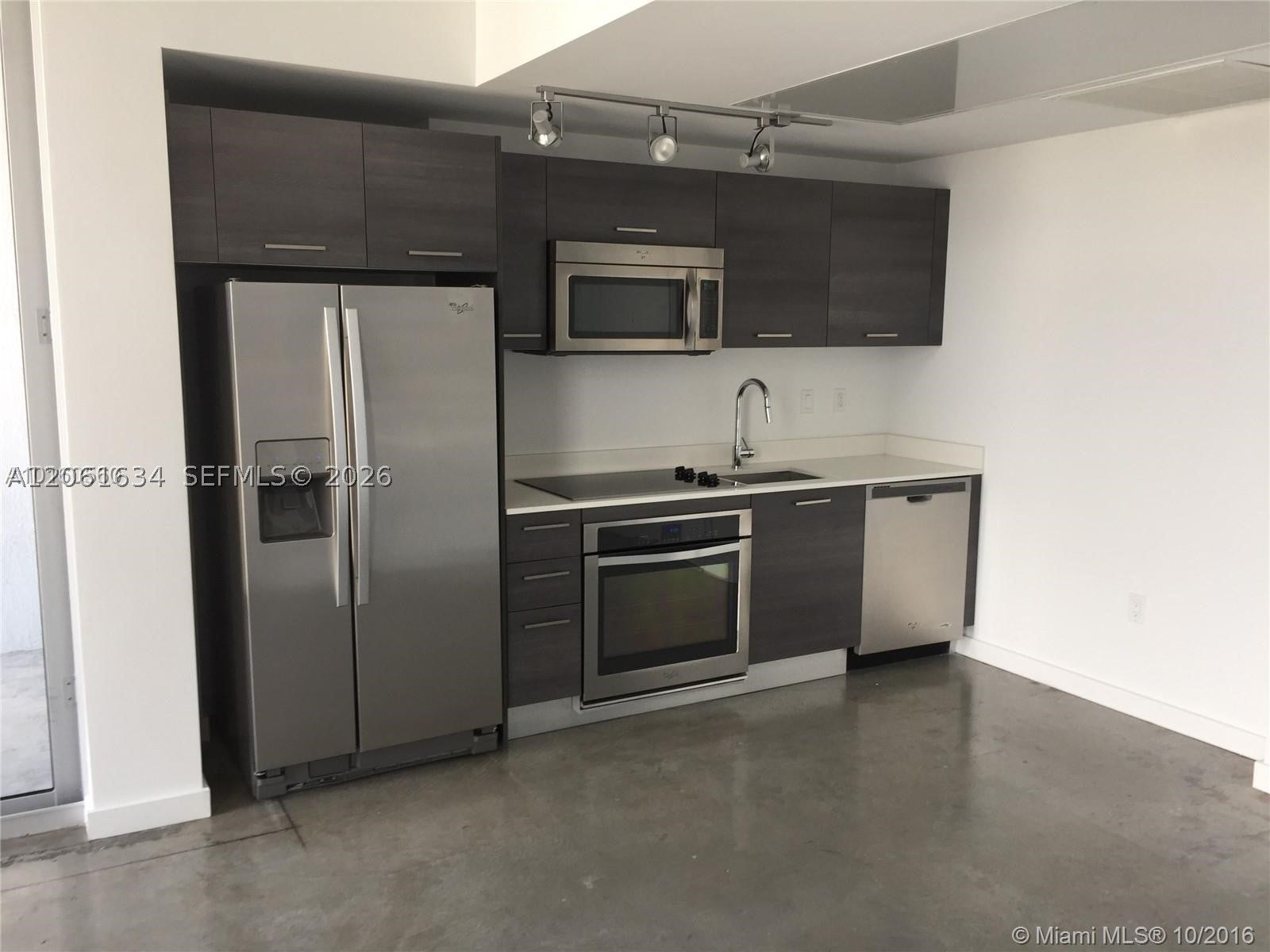 151 SE 1st St 3404