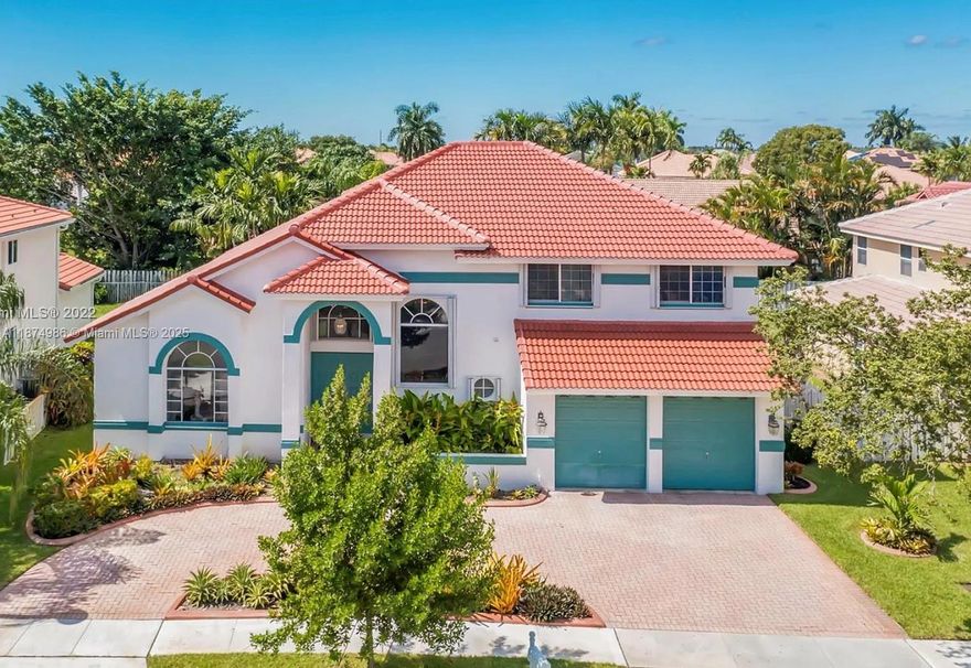 Gorgeous Two-Story Home in Silver Lakes for Rent
Available mid-September! This spacious 4-bedroom, 3.5-bath residence features a large backyard, generous kitchen with new appliances, and open living areas. Downstairs includes the kitchen, dining area, living room, one bedroom with full bath, and a half bath. Upstairs offers the oversized master suite, two additional bedrooms, and a versatile loft. Located in the desirable Silver Lakes community, this home is perfect for comfortable family living.