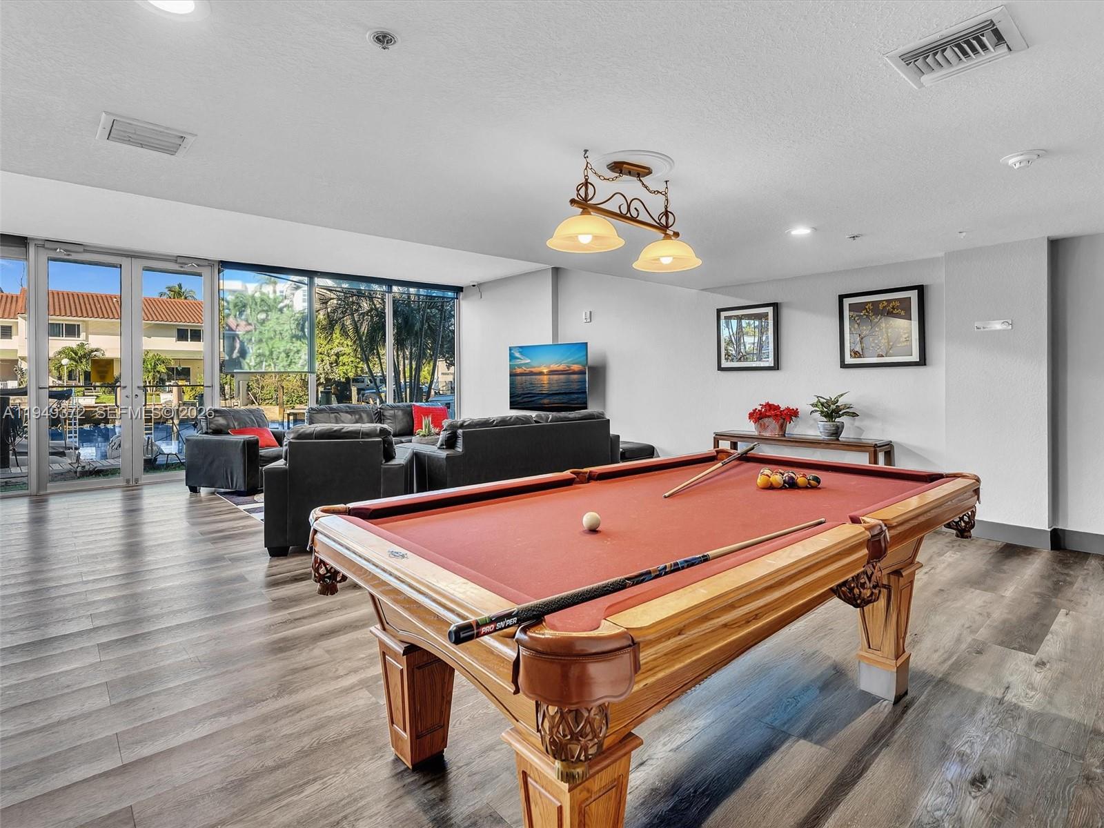 REEF WEST CONDO - Residential