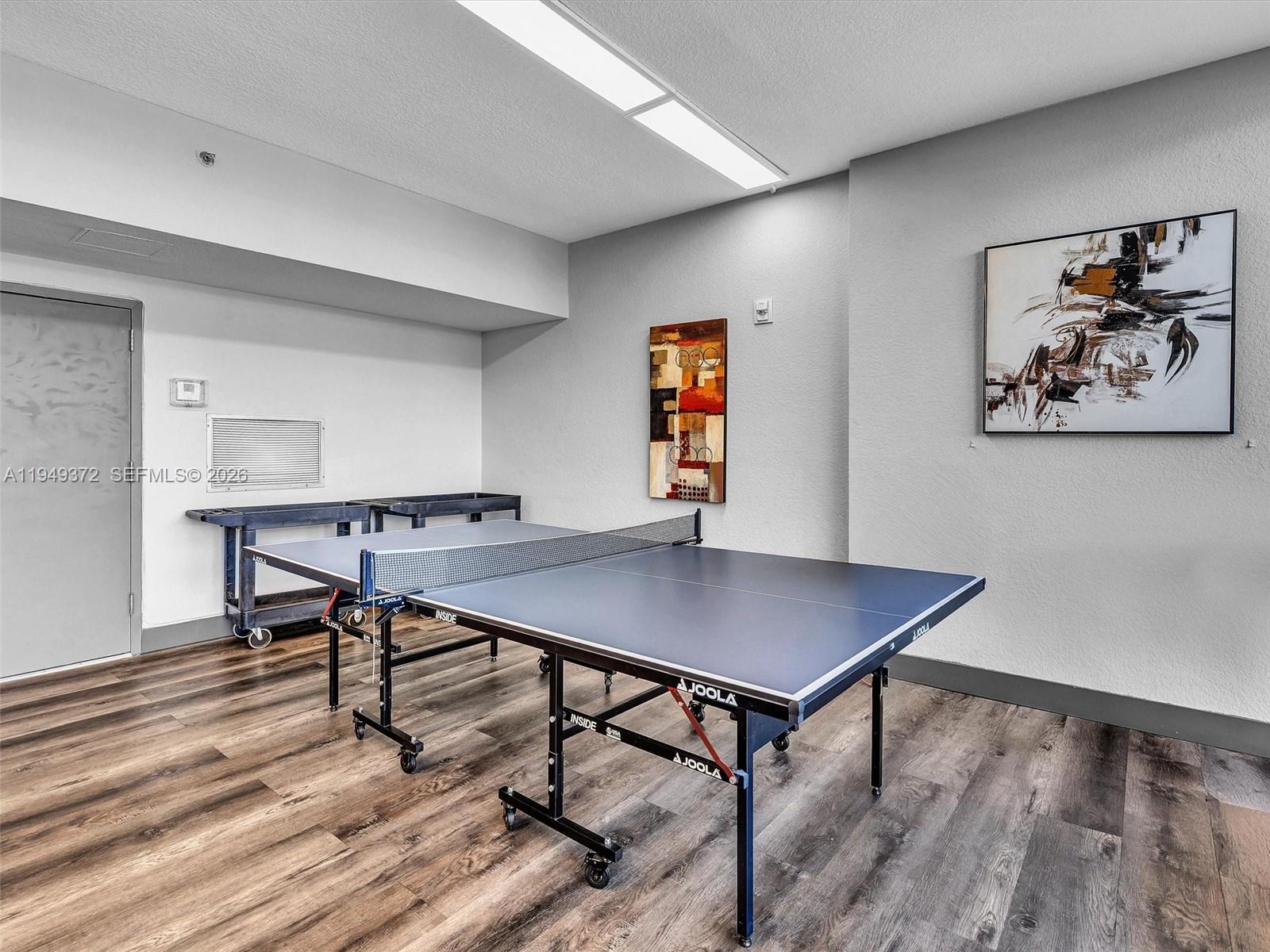 REEF WEST CONDO - Residential