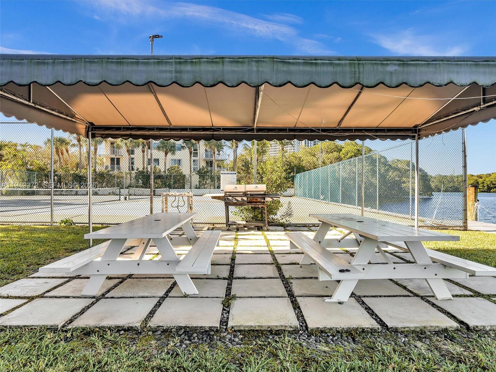 REEF WEST CONDO - Residential