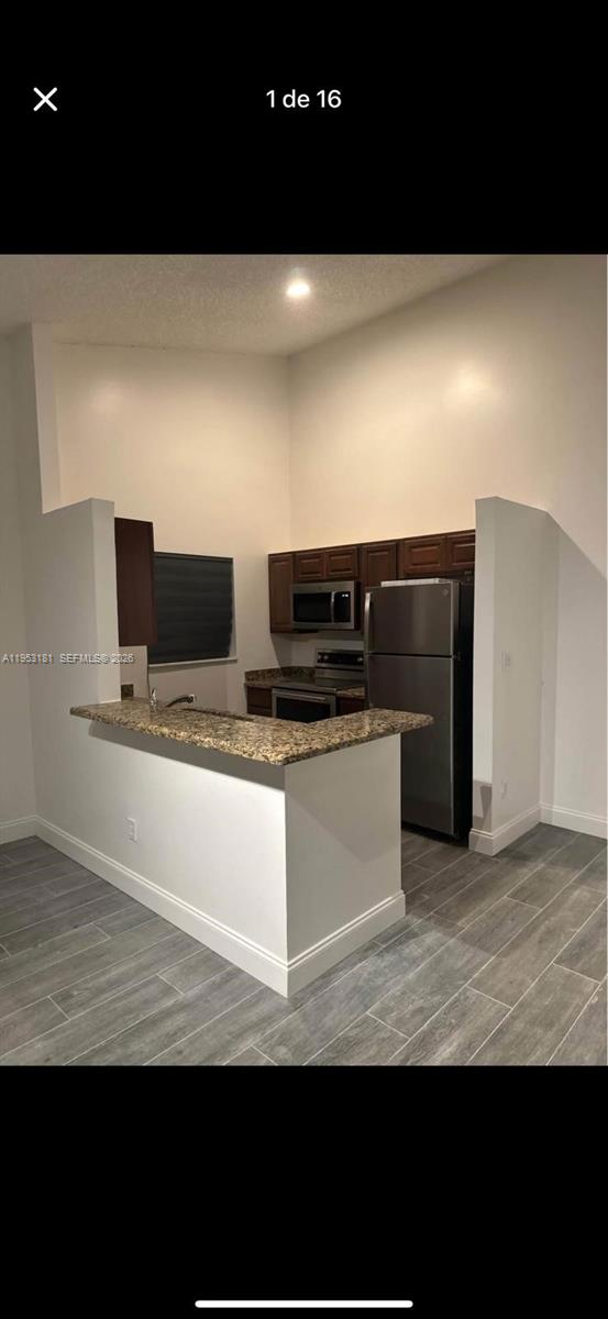 SPRINGTREE - Residential