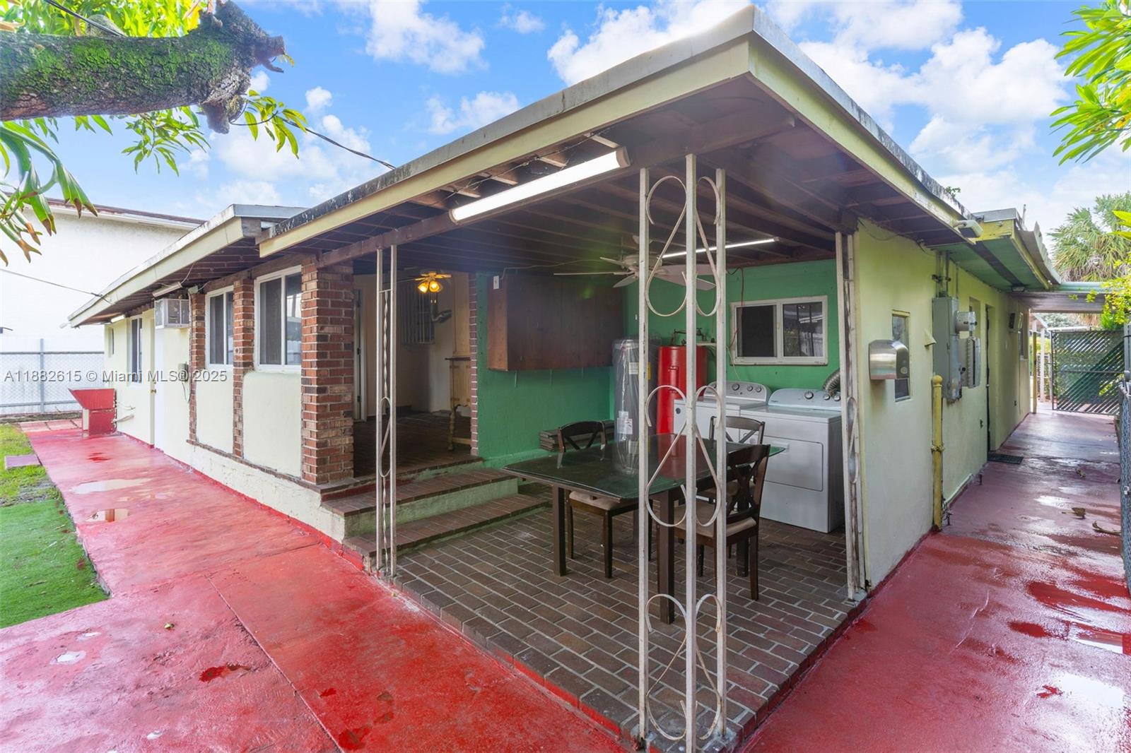 FLAGAMI SEC A - Residential