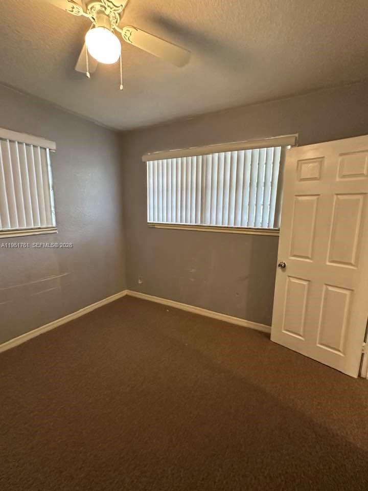 NO MIAMI EST SEC 3 - Residential