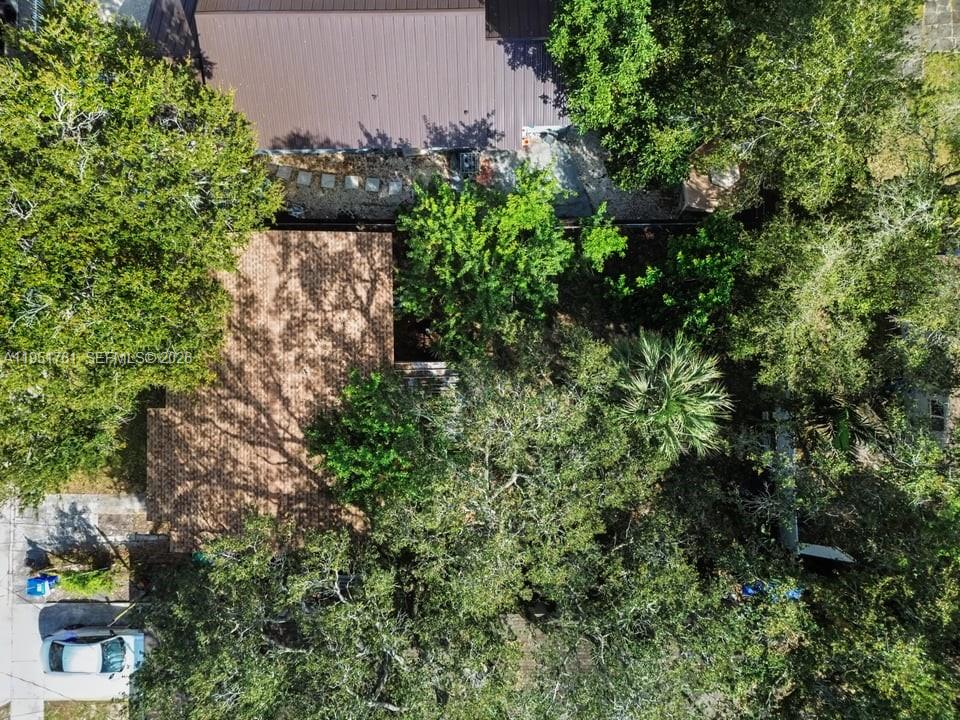 NO MIAMI EST SEC 3 - Residential