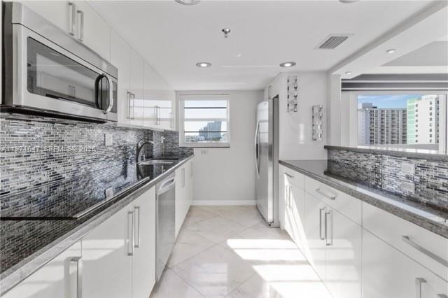 GOLDEN WEST CONDO - Residential Lease