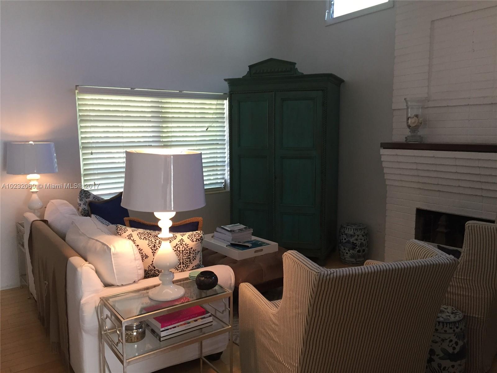 W T HARDEES SUB - Residential Lease