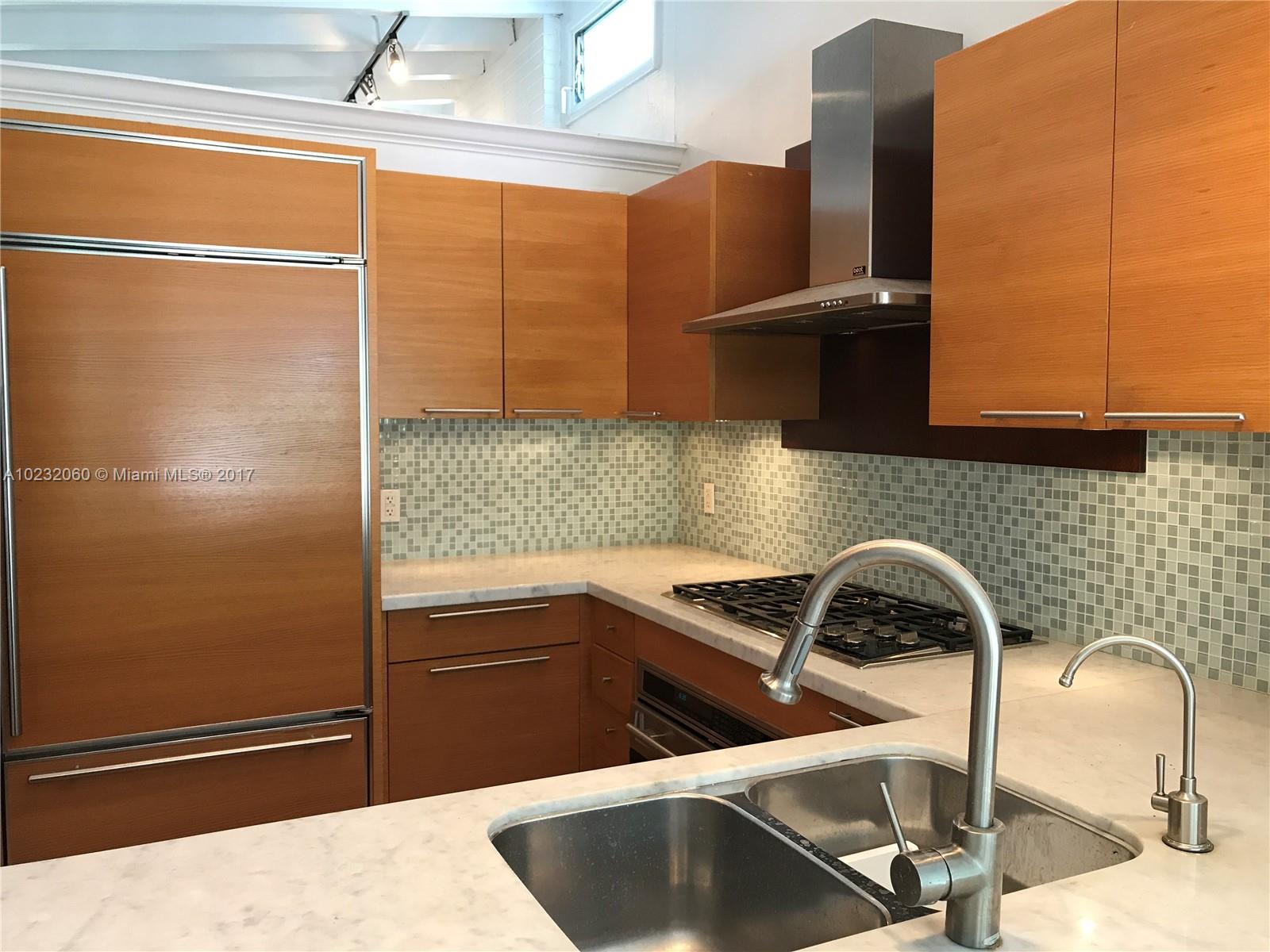 W T HARDEES SUB - Residential Lease