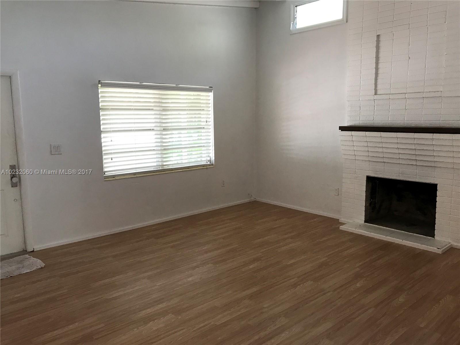 W T HARDEES SUB - Residential Lease