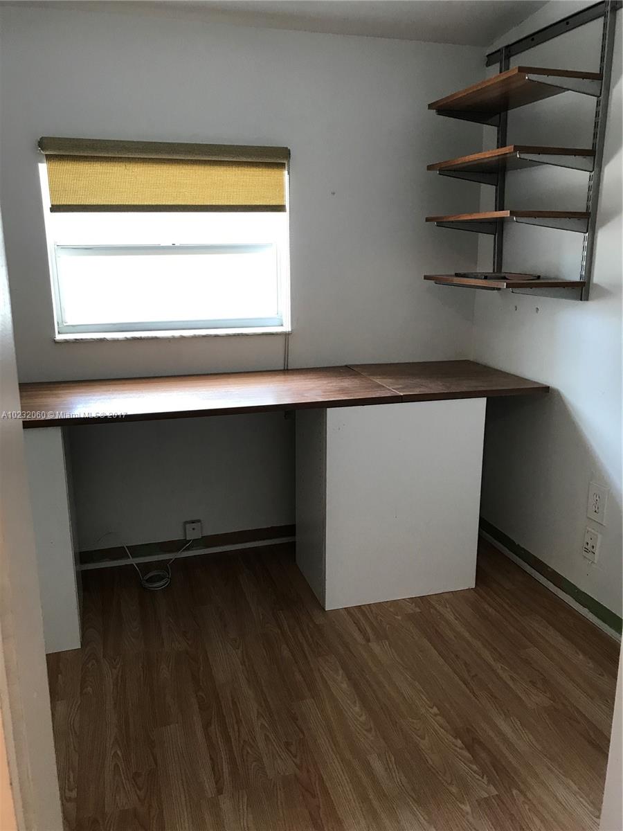 W T HARDEES SUB - Residential Lease