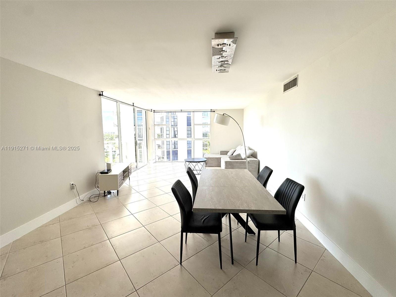 FLAMENCO CONDO TOWER I - Residential Lease
