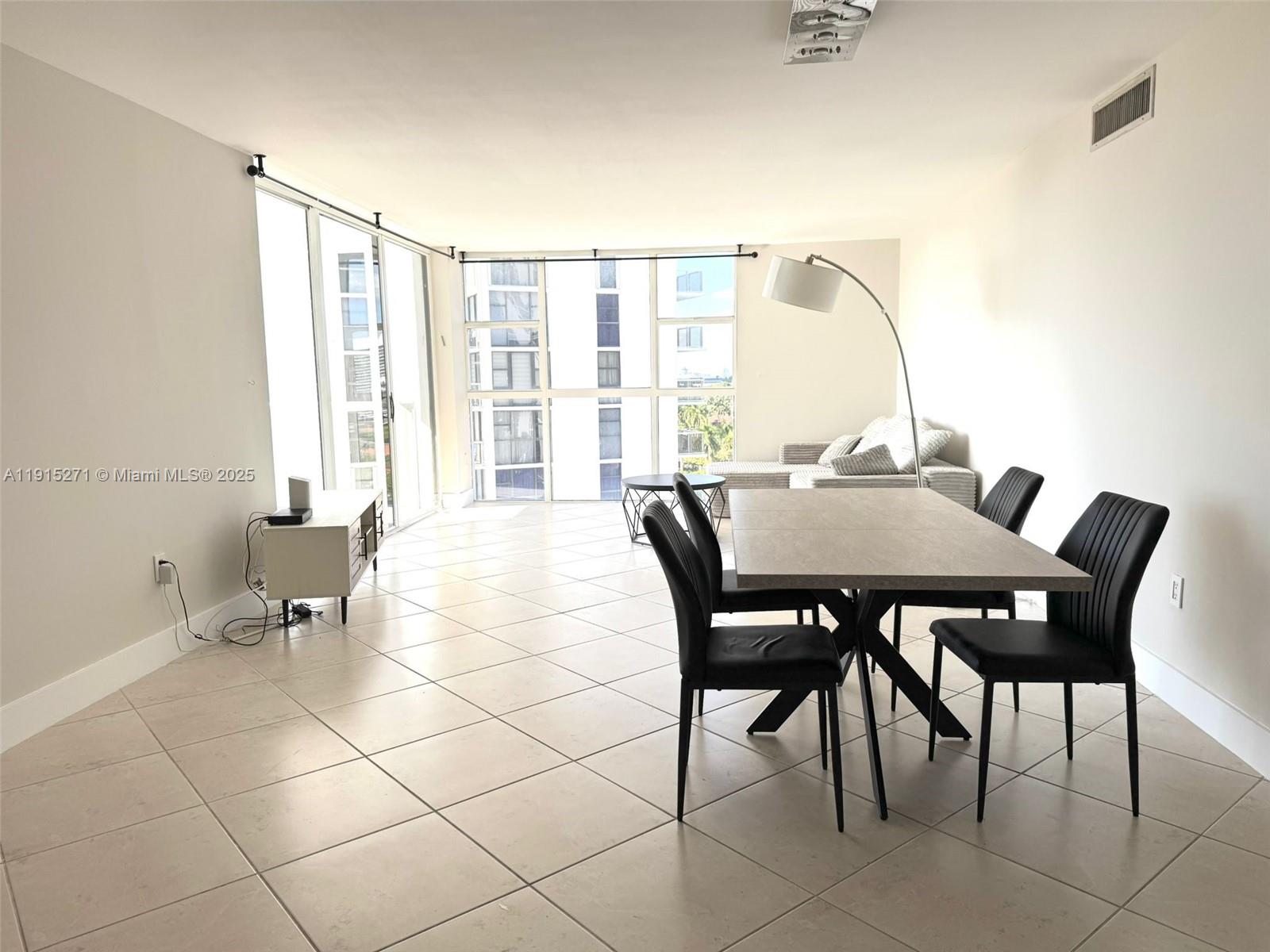 FLAMENCO CONDO TOWER I - Residential Lease