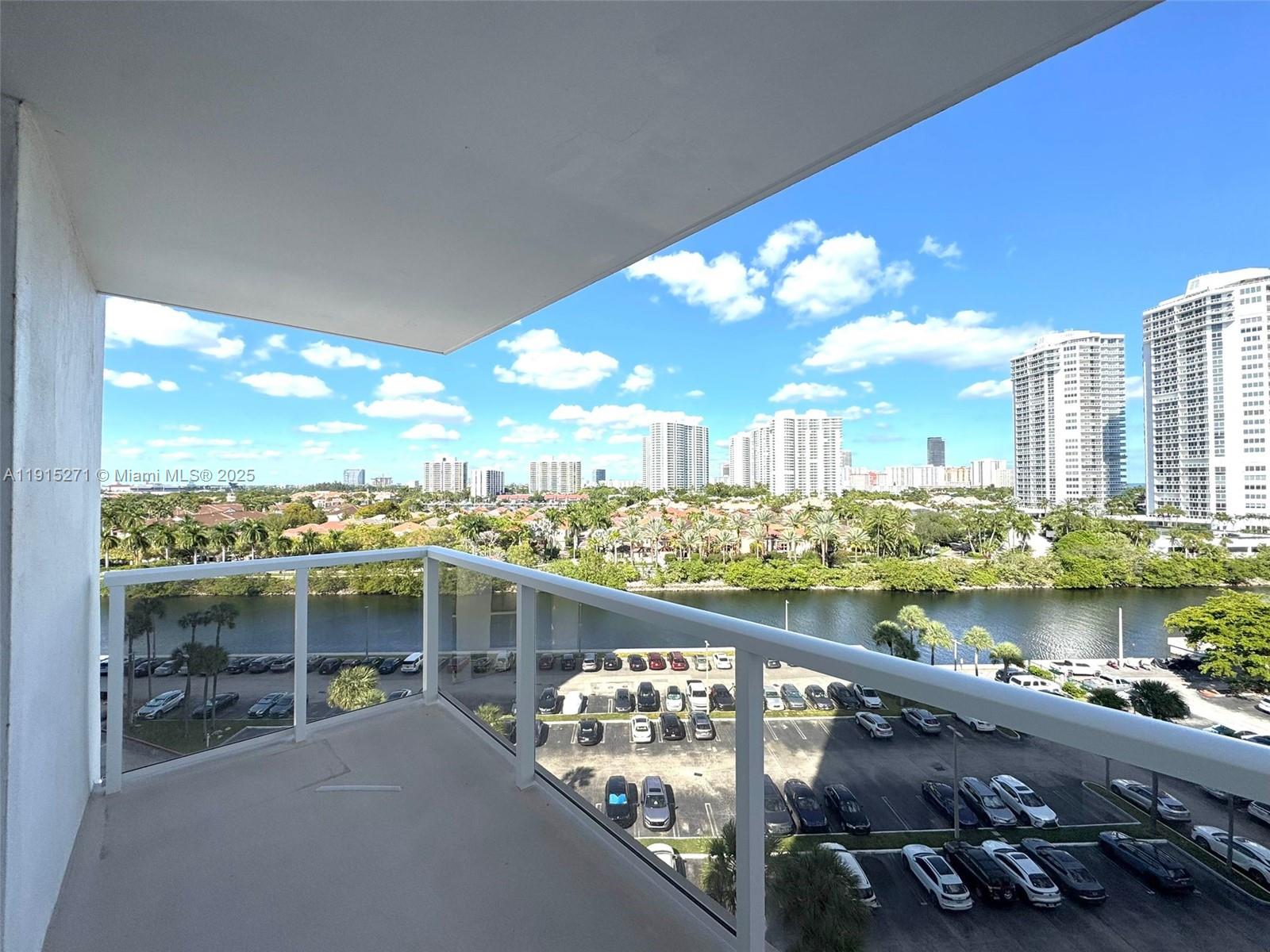 FLAMENCO CONDO TOWER I - Residential Lease