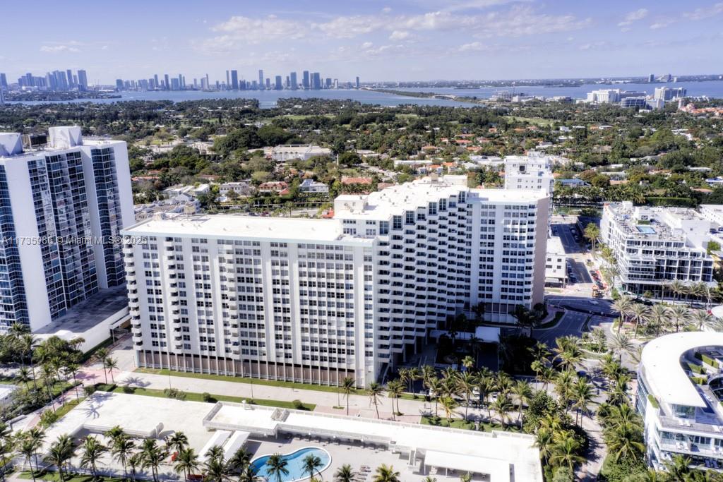 TRITON TOWER CONDO - Residential