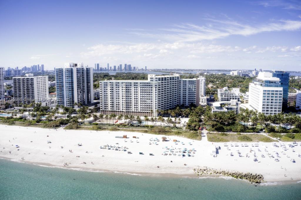 TRITON TOWER CONDO - Residential