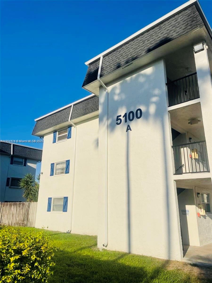 ETON COUNTRYSIDE I CONDO - Residential Lease