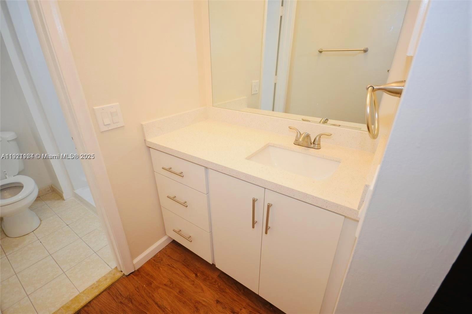 ETON COUNTRYSIDE I CONDO - Residential Lease