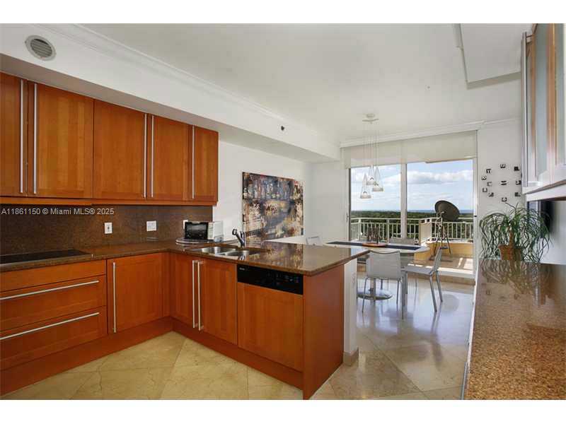 OCEAN TOWER ONE  CONDO - Residential Lease