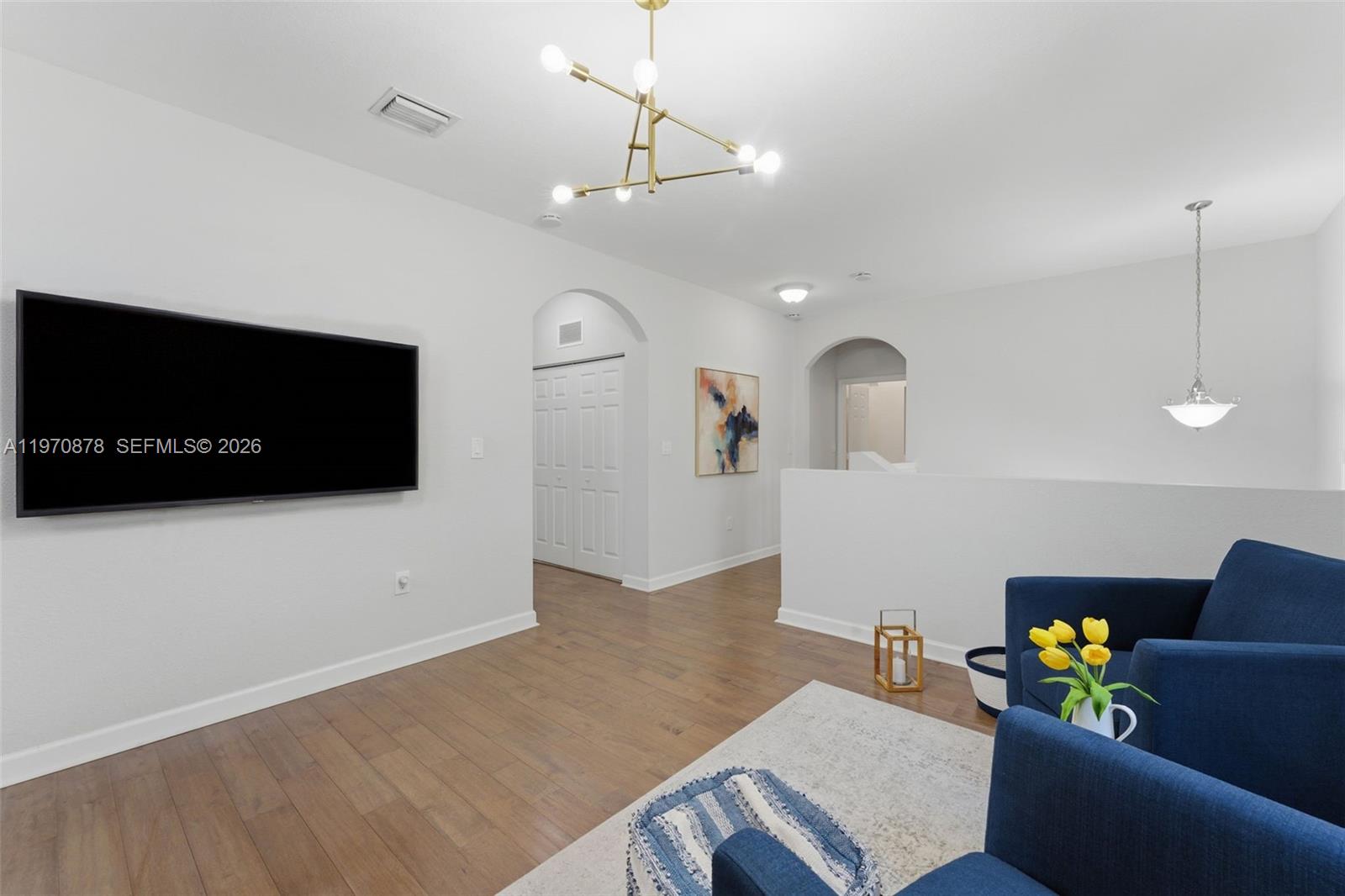 KENDALL COMMONS RESIDENTI - Residential