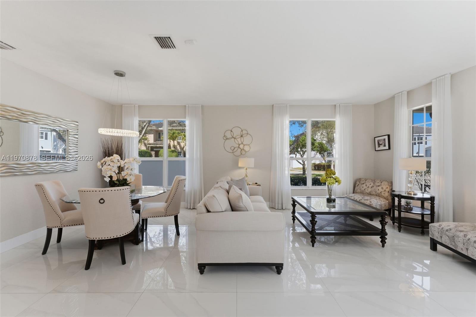 KENDALL COMMONS RESIDENTI - Residential