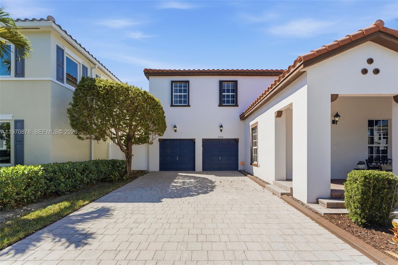 KENDALL COMMONS RESIDENTI - Residential