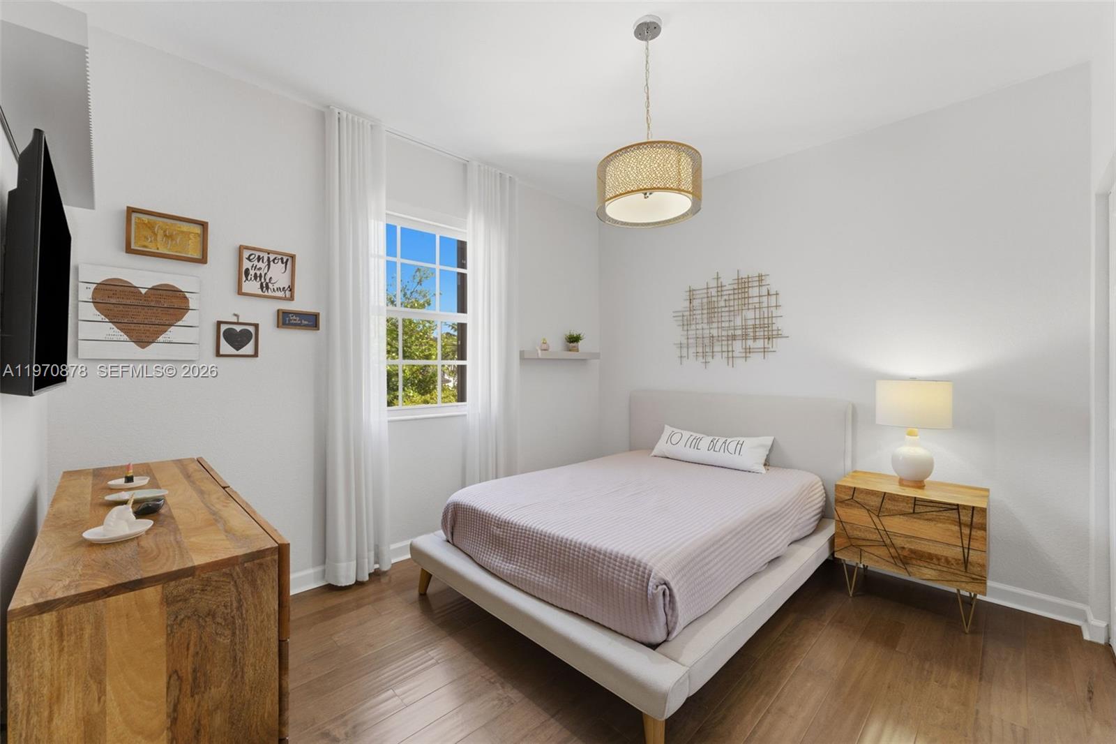 KENDALL COMMONS RESIDENTI - Residential