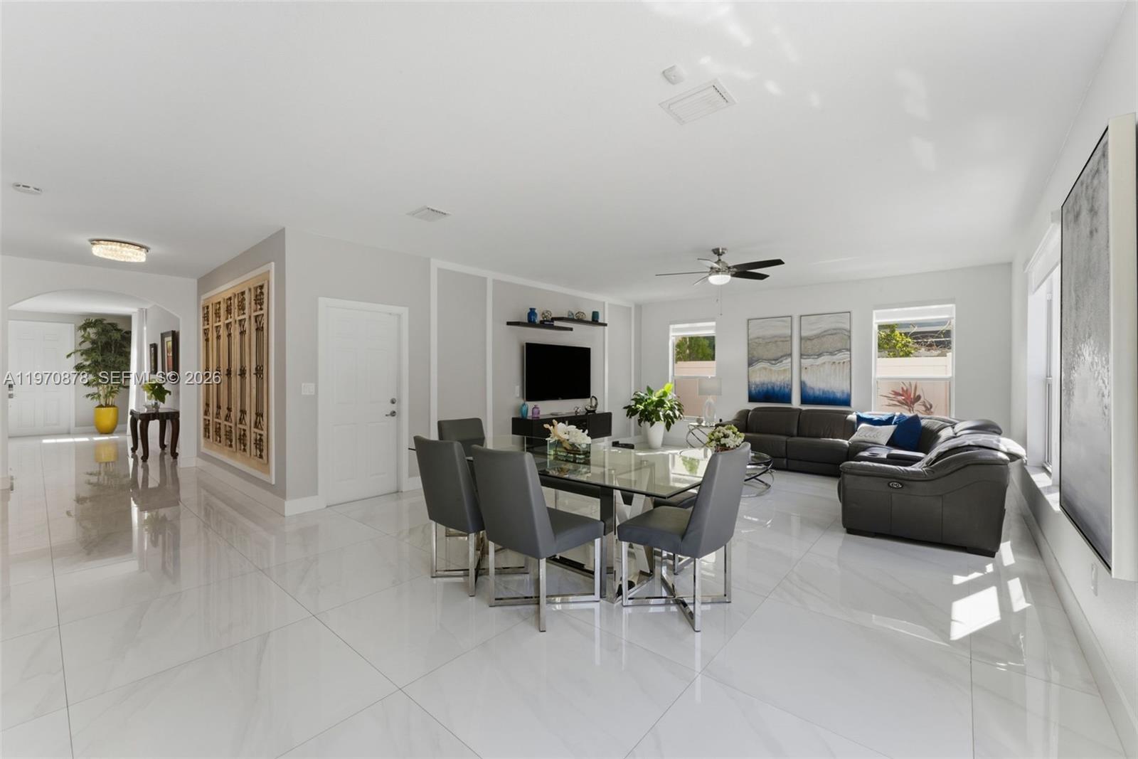 KENDALL COMMONS RESIDENTI - Residential