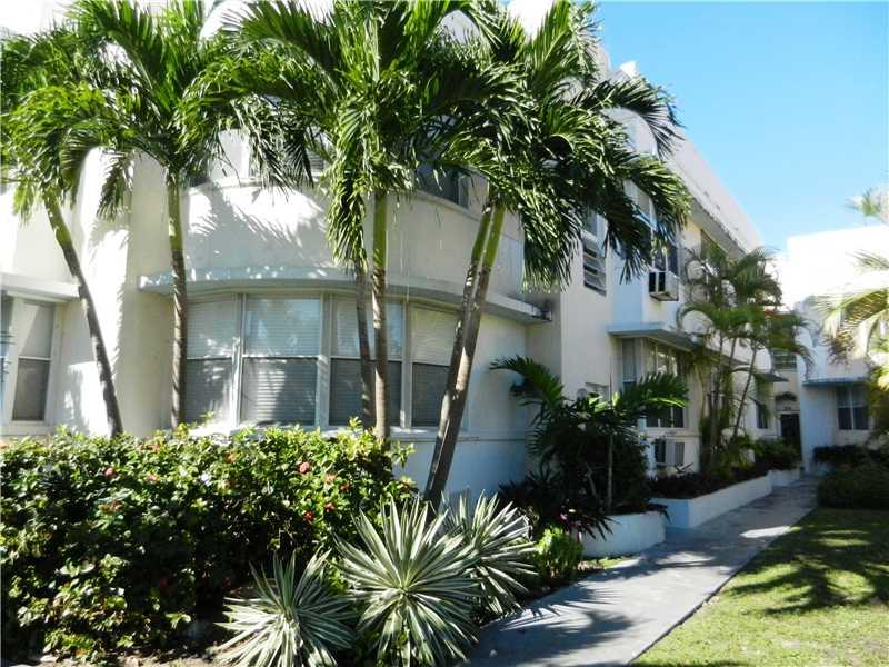 SHERIDAN PARK APTS - exquisite art-deco master piece. 40 year recertification just completed !  this 16 unit 2 story building (built in 1940) is located on 28th St just 1/2 block from pinetree drive. mix is (4) 1 bedrooms, (12) studios (8 are jr 1 bedroom s)  building has newer roof (2006) with 17 year warranty left. projected gross income $180k/year ... expenses = $38,884/year... NOI= $141,116 ... cap = 5.6%. download details from attachment.  DO NOT APPROACH TENANTS.  all month-to-month except for 2.