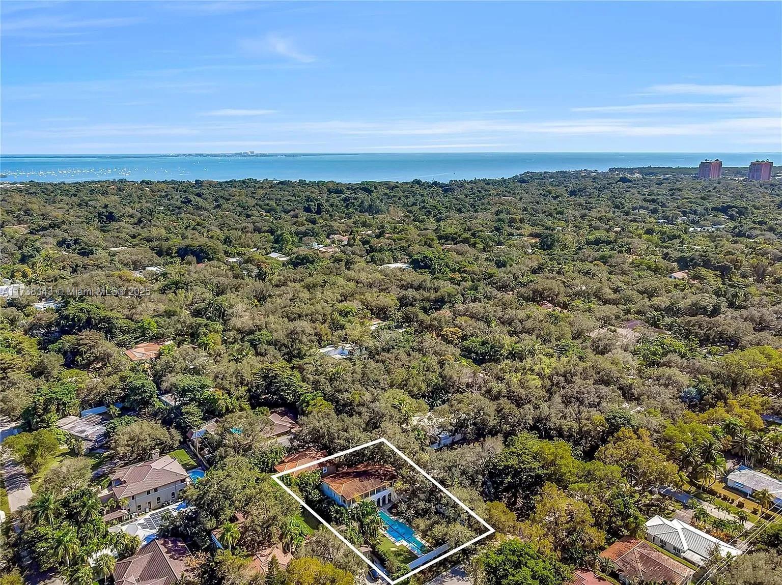 SUNSHINE VISTAS - Residential