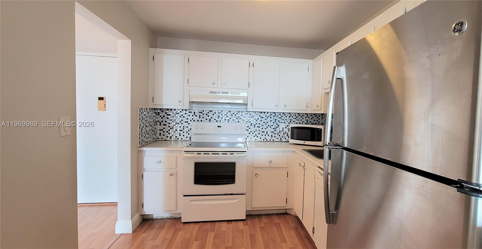 1300 NE Miami Gardens Dr 819E