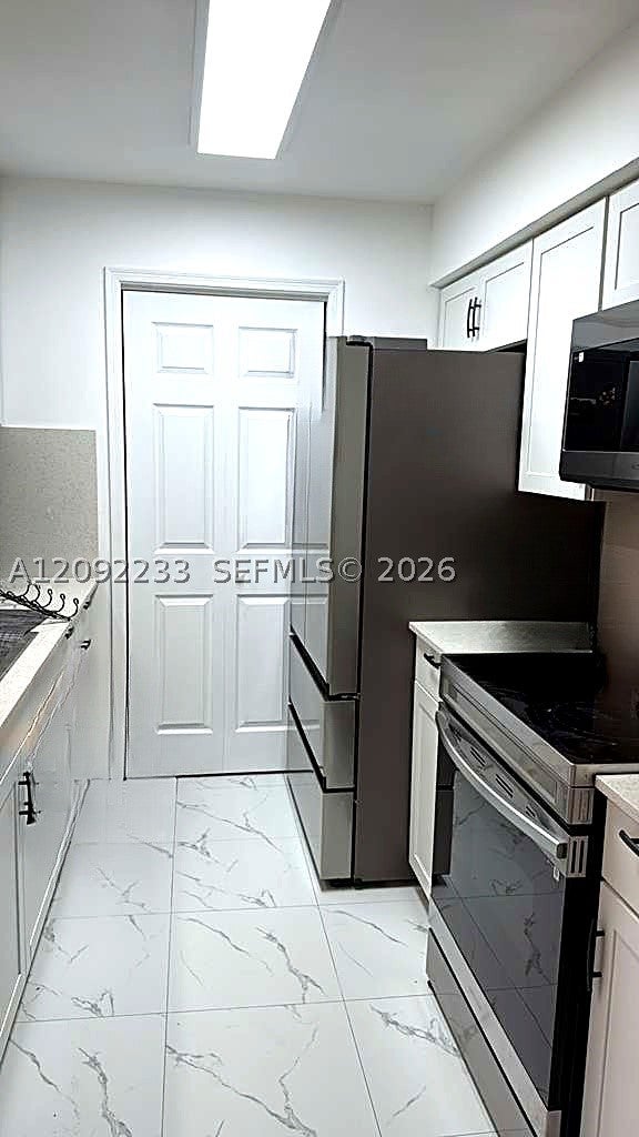 733 Riverside Dr 1210