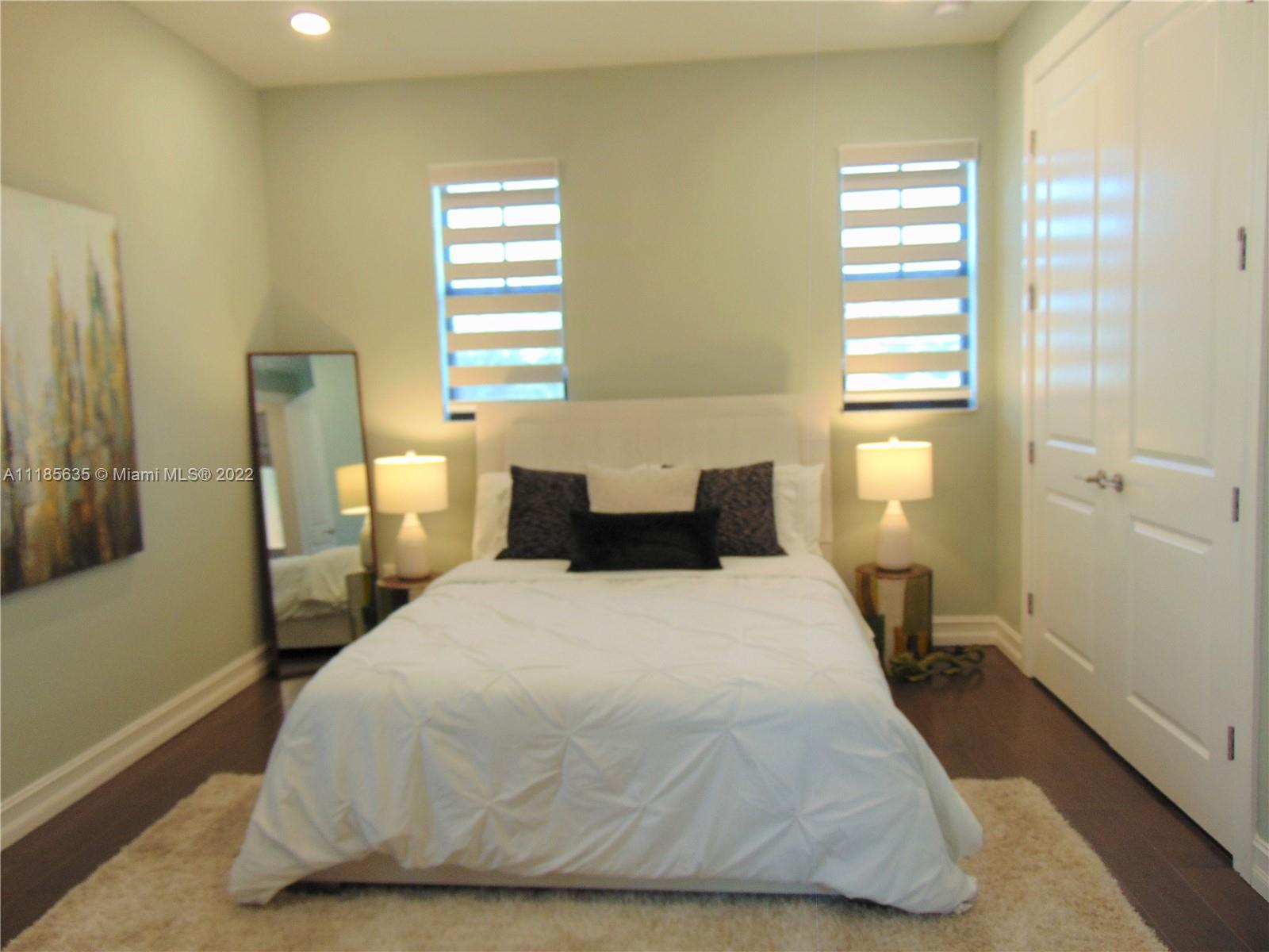 PALM MEADOWS ESTATES - Residential