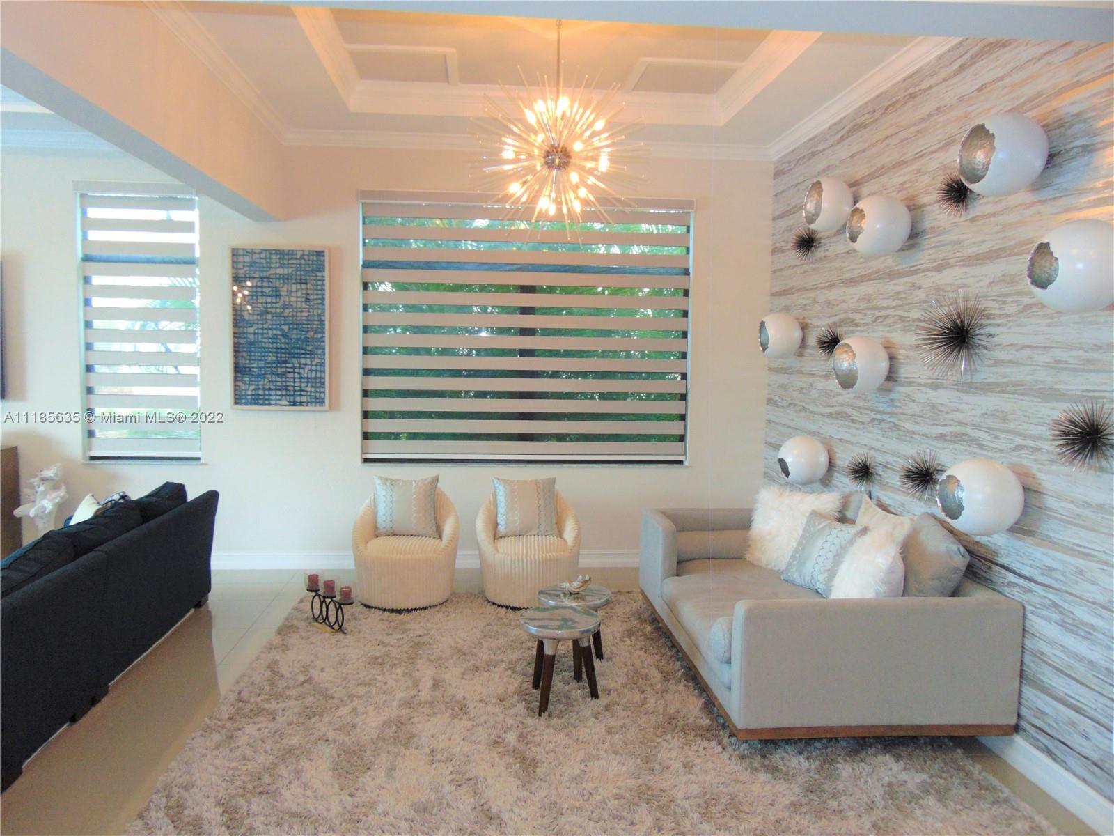 PALM MEADOWS ESTATES - Residential