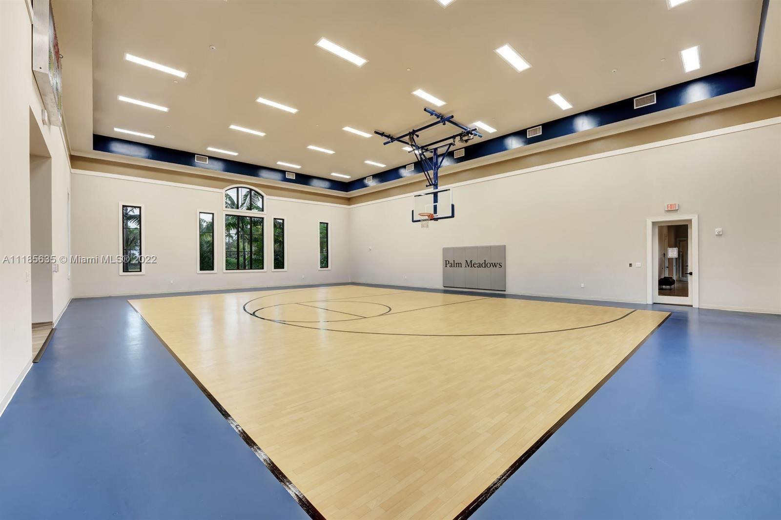 PALM MEADOWS ESTATES - Residential
