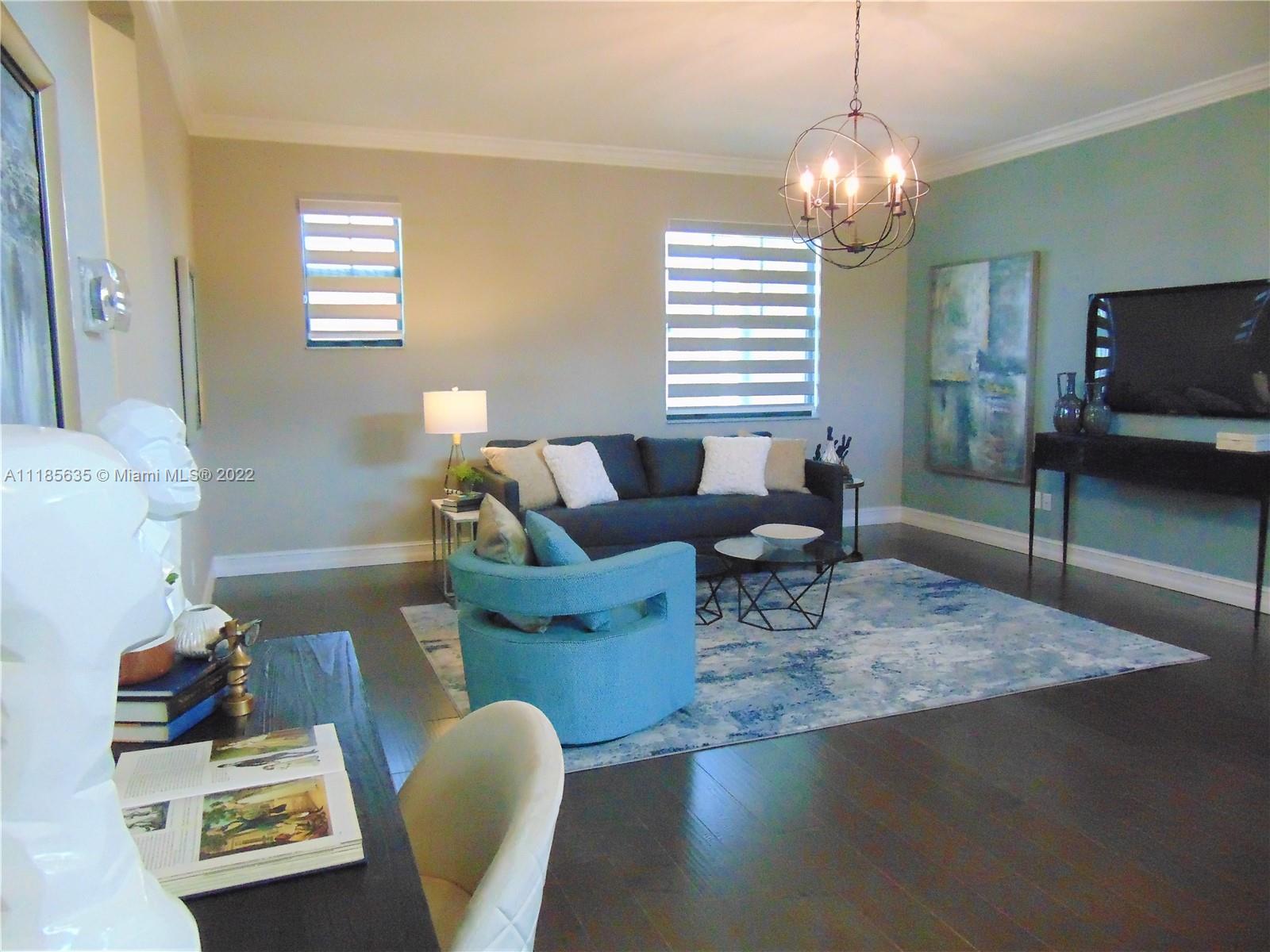 PALM MEADOWS ESTATES - Residential