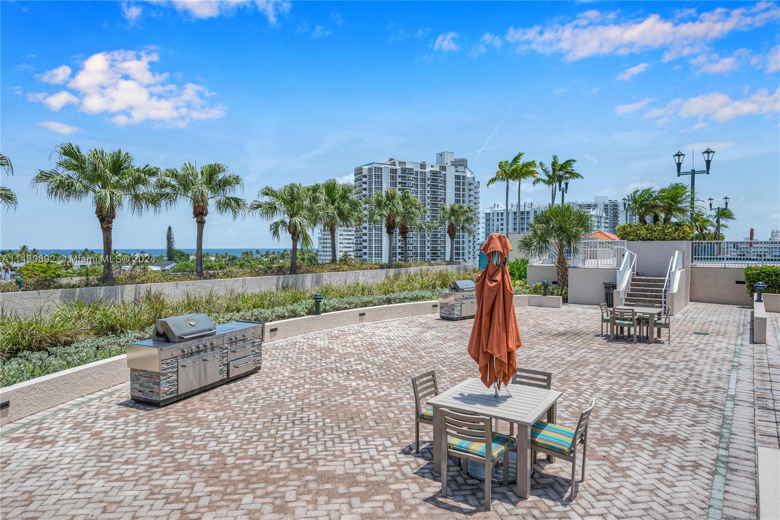 TIDES AT BRIDGESIDE SQUAR - Residential