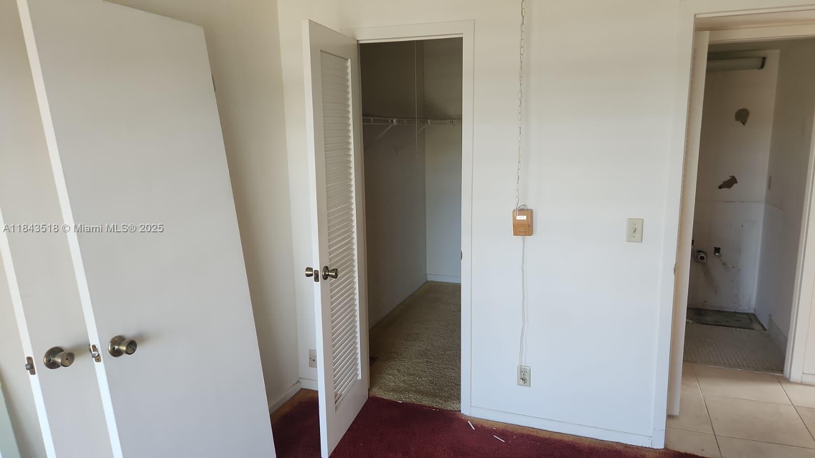 SUFFOLK AT CENTURY VILLAG - Residential