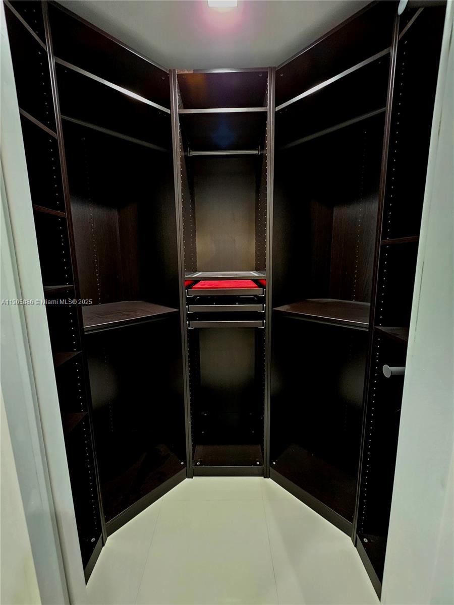 KARINA ESTATES - Residential Lease