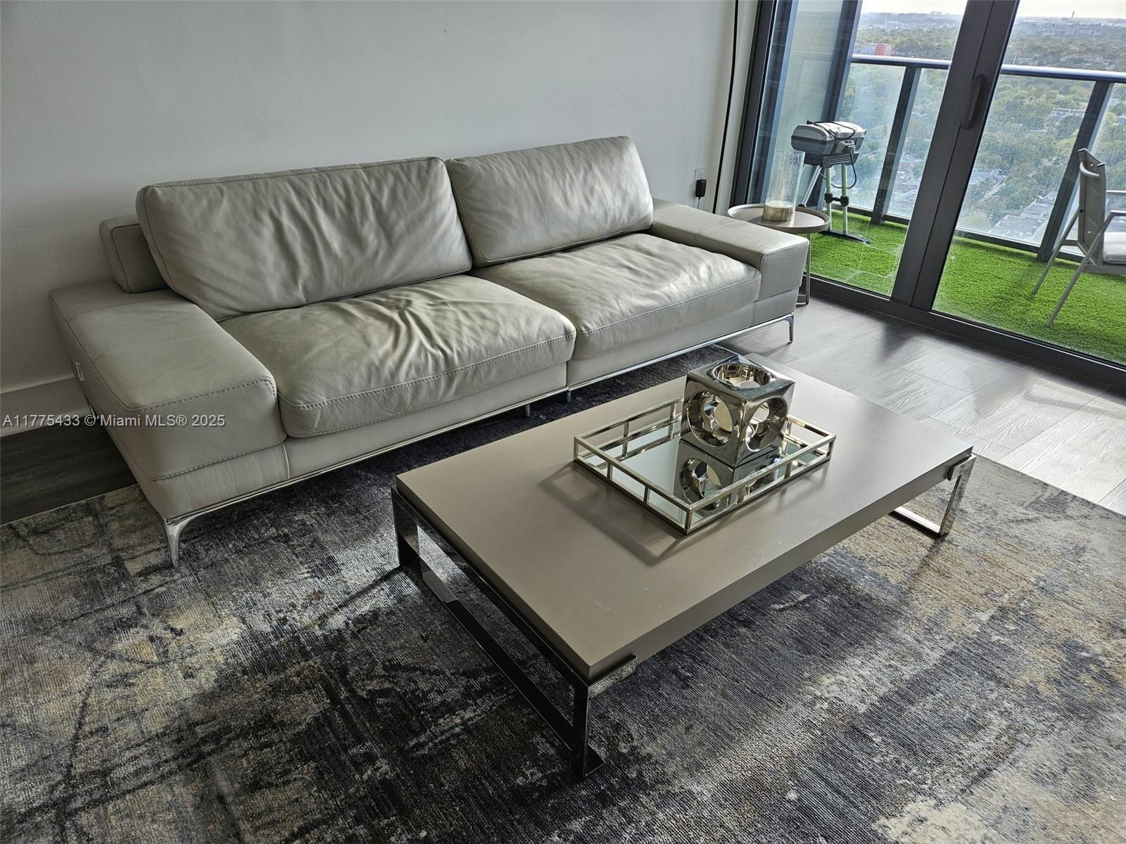 HYDE MIDTOWN - Residential Lease