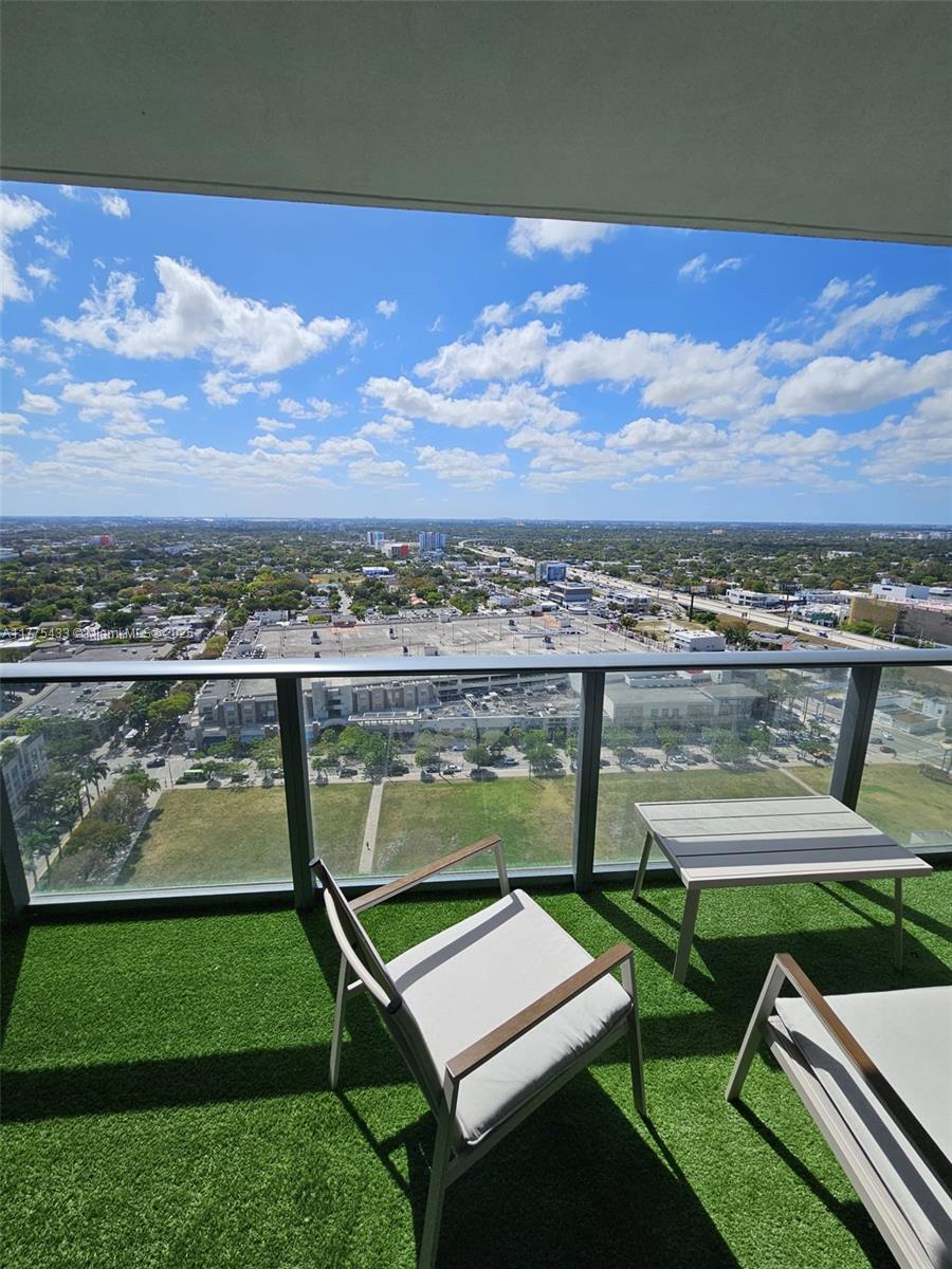 HYDE MIDTOWN - Residential Lease