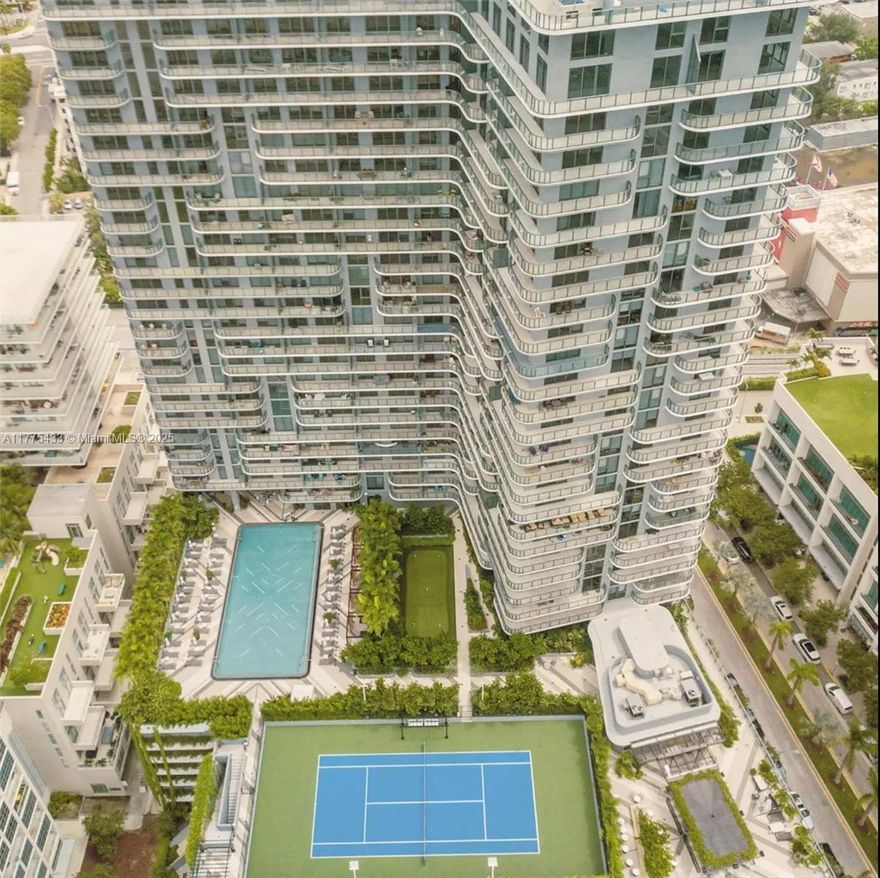 COME LIVE IN THIS AMAZING 1/1 FULLY FURNISHED APARTMENT WITH TOP OF THE LINE AMENITIES. THIS BUILDING IS LOCATED IN THE BEST LOCATION, WITH SHOPS, AND MULTIPLE RESTAURANTS IN THE AREA!!! JUST MINUTES FROM THE HIGHWAY, MIAMI BEACH, DOWNTOWN AND BRICKELL. BLACK OUT IN BEDROOM AND SCREEN IN LIVING ROOM!! BASIC CABLE AND INTERNET INCLUDED. MINIMUM 6 MONTHS RENT.
