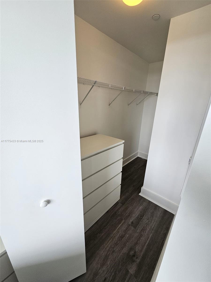 HYDE MIDTOWN - Residential Lease