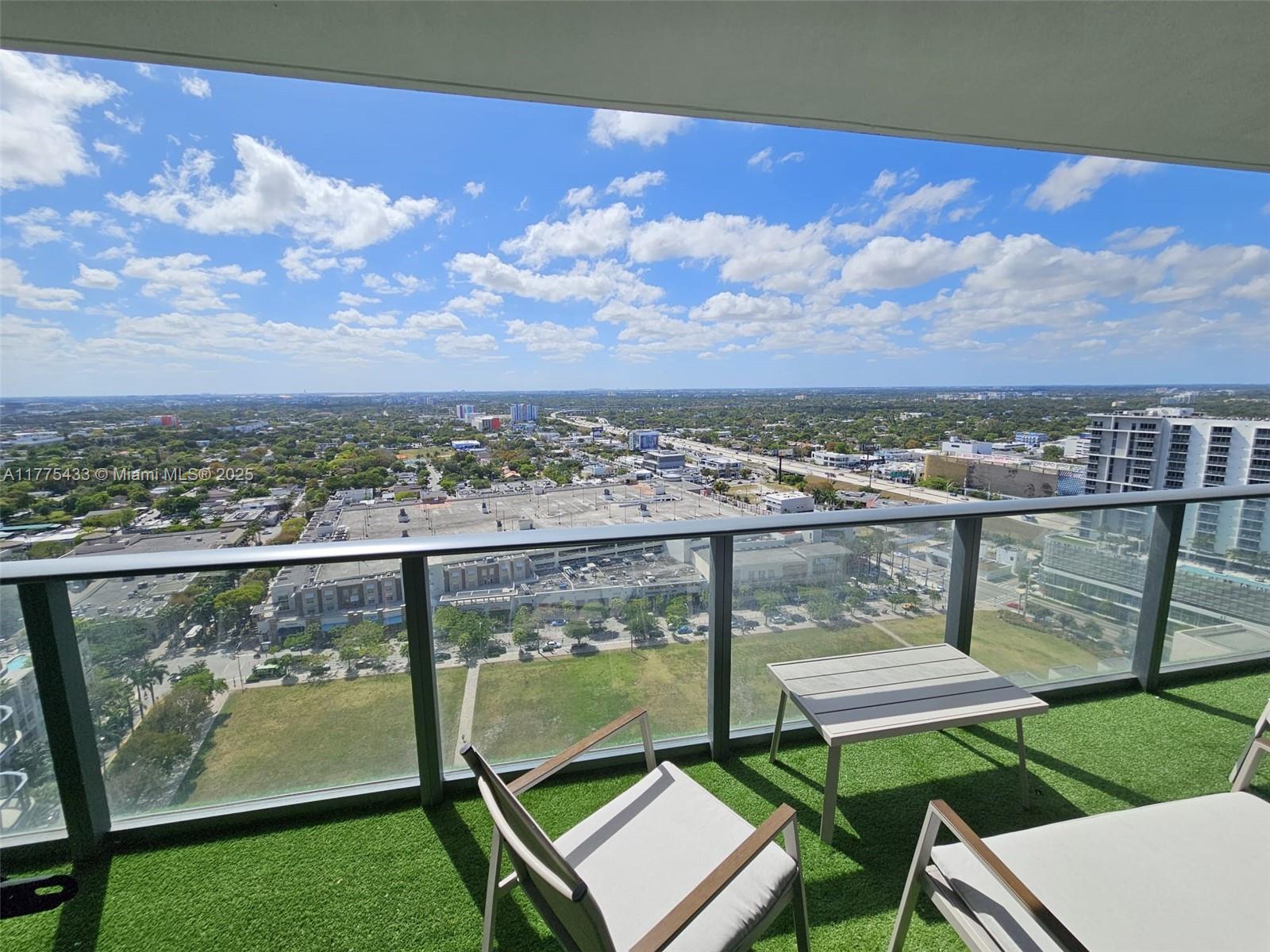 HYDE MIDTOWN - Residential Lease
