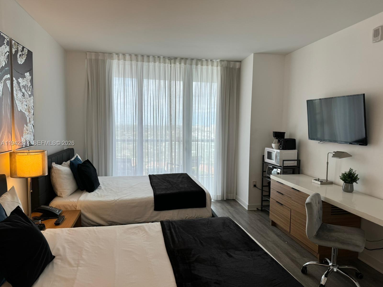 BEACHWALK CONDOMINIUM - Residential